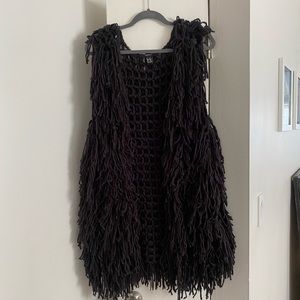 Fun shaggy crochet forever 21+ vest size 1x